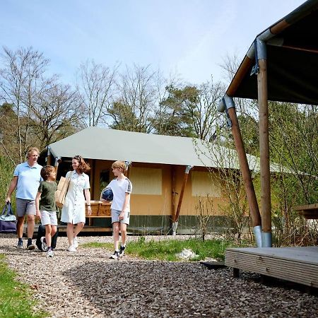 Landal Glamping Neufchateau Hotell Eksteriør bilde