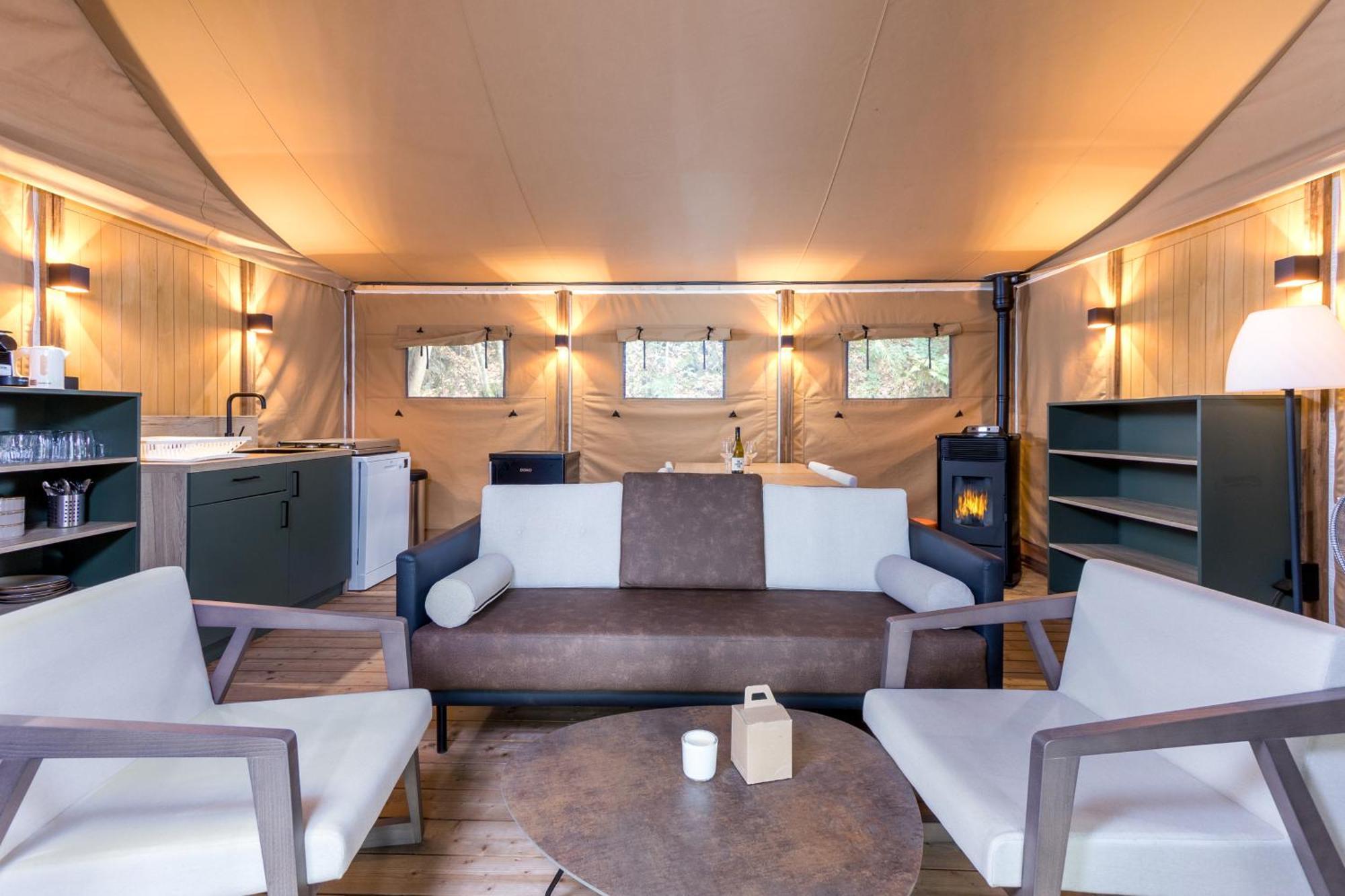 Landal Glamping Neufchateau Hotell Rom bilde