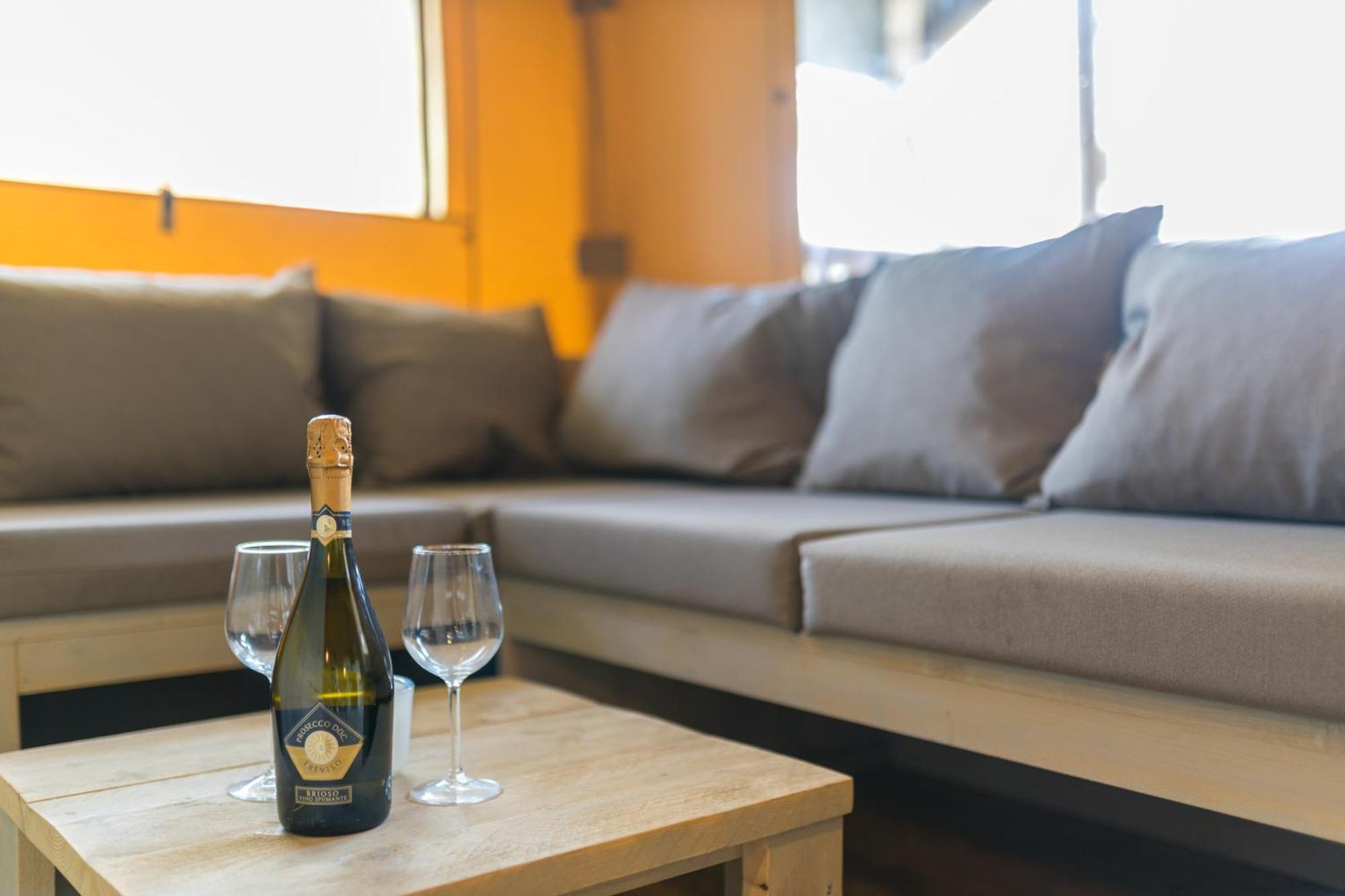 Landal Glamping Neufchateau Hotell Rom bilde