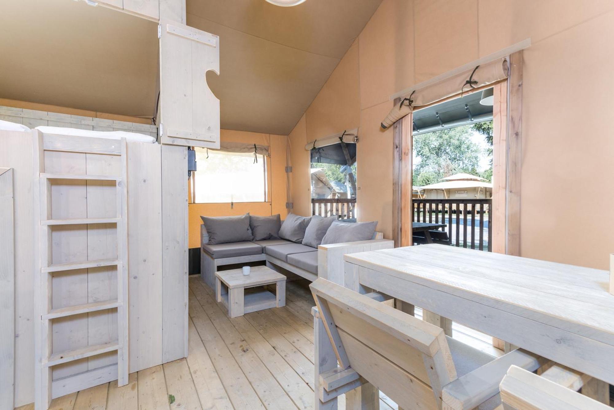 Landal Glamping Neufchateau Hotell Rom bilde