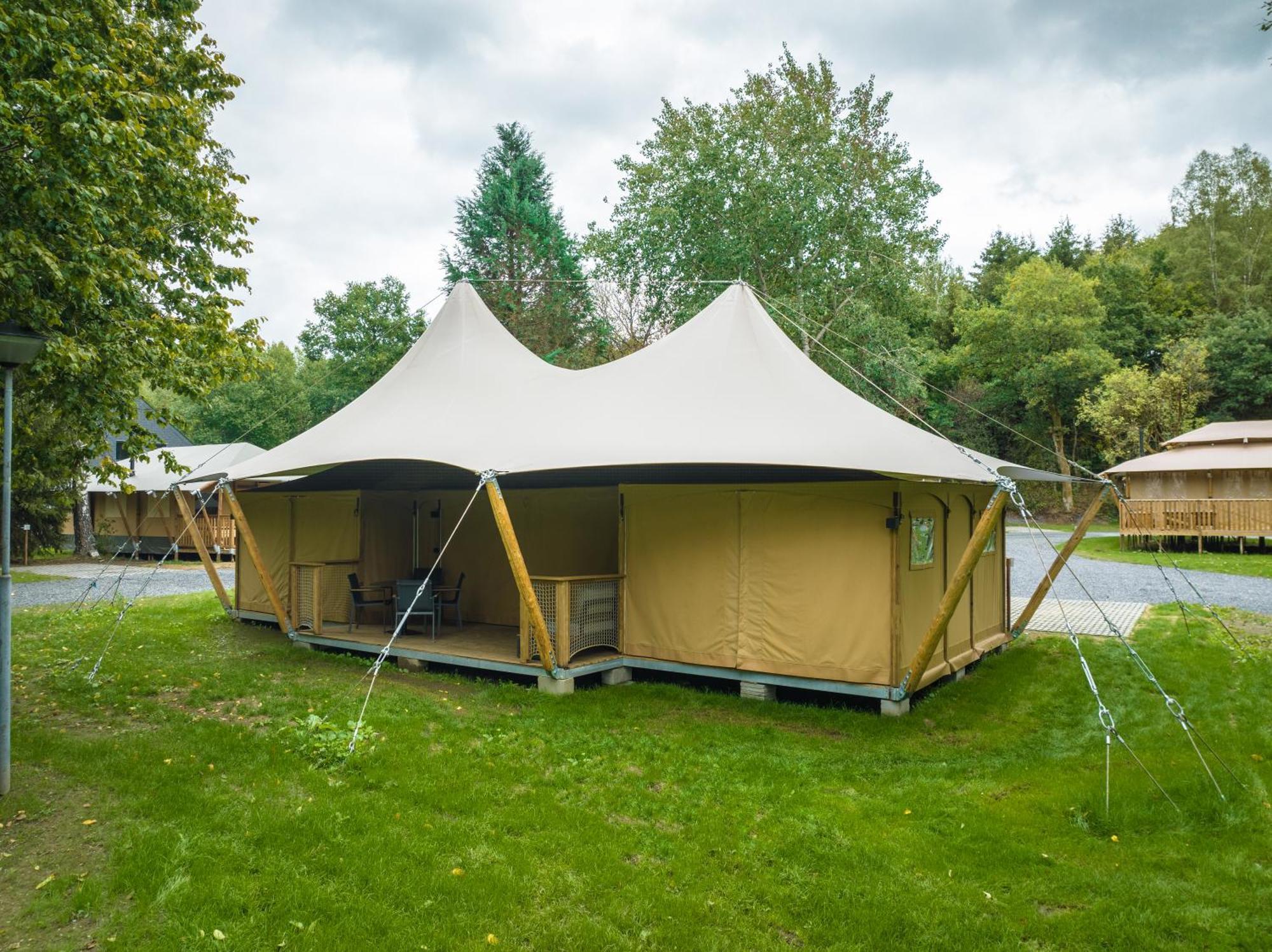 Landal Glamping Neufchateau Hotell Rom bilde