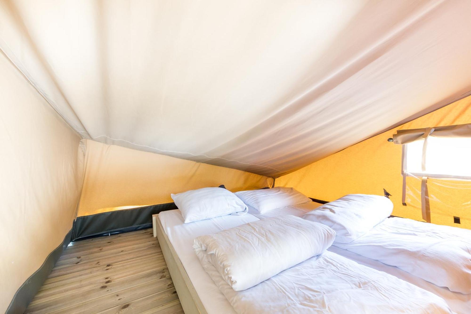 Landal Glamping Neufchateau Hotell Rom bilde